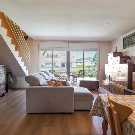 Panoramic Terraces By Hello Homes *