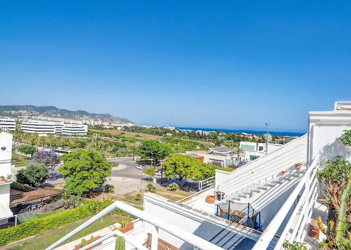 Panoramic Terraces By Hello Homes *